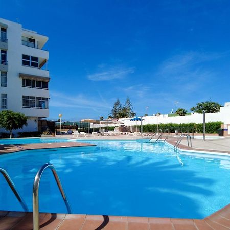 Canarian Holiday Home - Yumbo Luxury Apartment Maspalomas  Bagian luar foto