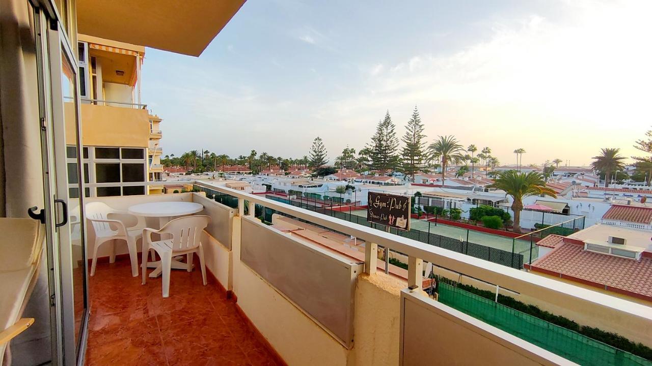 Canarian Holiday Home - Yumbo Luxury Apartment Maspalomas  Bagian luar foto