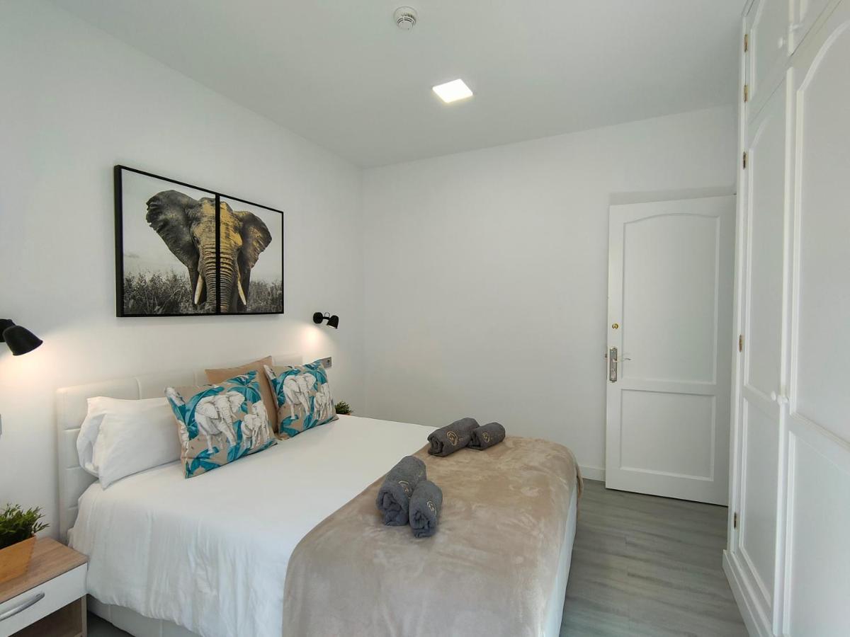 Canarian Holiday Home - Yumbo Luxury Apartment Maspalomas  Bagian luar foto