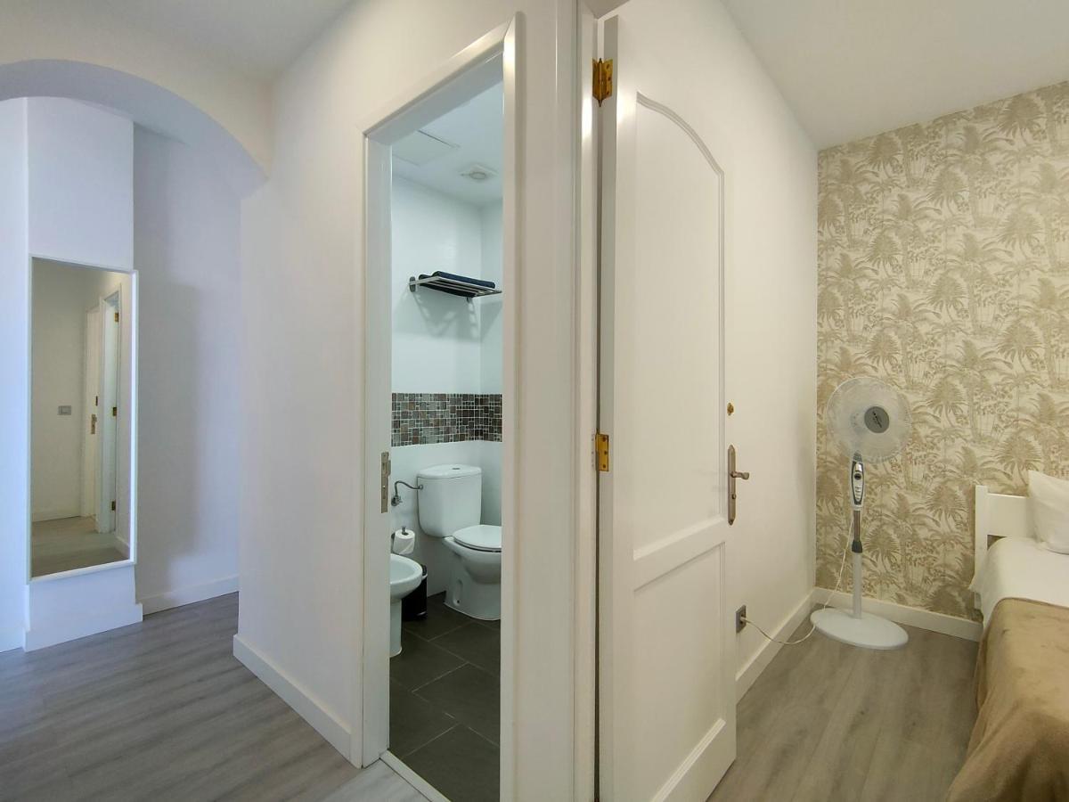 Canarian Holiday Home - Yumbo Luxury Apartment Maspalomas  Bagian luar foto